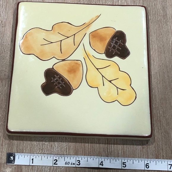 Vintage Y2K Russ Berrie Ceramic Hand Painted Acorn Trivet - Picture 2 of 4